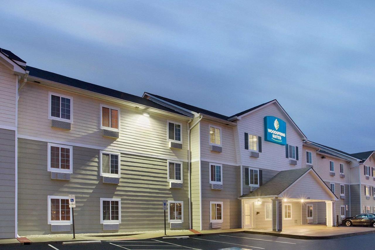 Woodspring Suites Cincinnati Fairfield Bagian luar foto